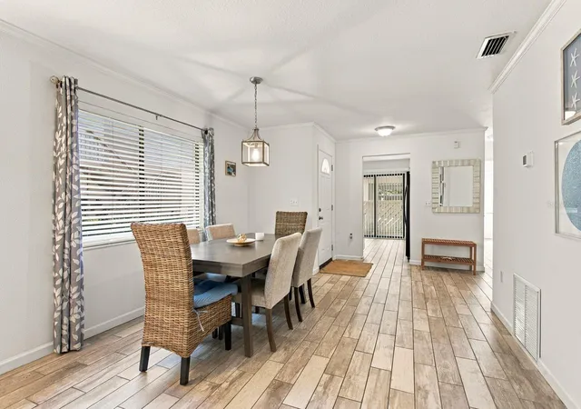 Photo 4 of Condo for sale at 515 Mistletoe Ct #B, Safety Harbor, FL 34695 | MLS# TB8559845 | Listing updated on 2026-10-26