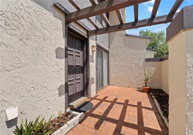 Photo 3 of Condo for sale at 4160 Player Cir #109, Orlando, FL 32808 | MLS# O6451321 | Listing updated on 2026-10-23