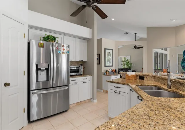 Photo 4 of Single family home for sale at 17 Sportsman Rd, Rotonda West, FL 33947 | MLS# D6149276 | Listing updated on 2026-10-29