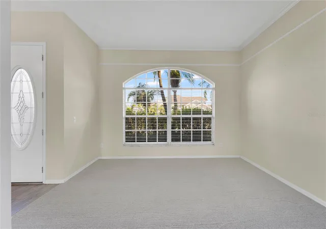 Photo 4 of Single family home for sale at 639 Lakehaven Cir, Orlando, FL 32828 | MLS# O6451330 | Listing updated on 2026-10-23