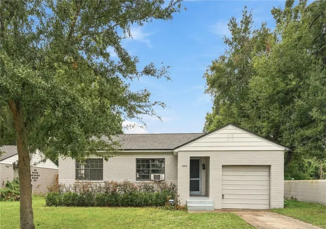 Single family home for sale at 1806 Hillcrest St, ORLANDO, FL 32803 | MLS# O6451331