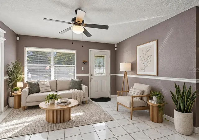 Photo 4 of Single family home for sale at 1308 Jean Ct, Eustis, FL 32726 | MLS# O6451336 | Listing updated on 2026-10-22