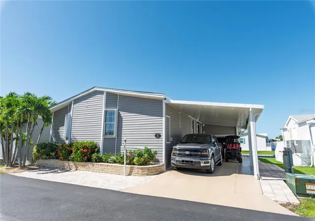 Manufactured home for sale at 35 Emden Cir, PUNTA GORDA, FL 33950 | MLS# C7532265