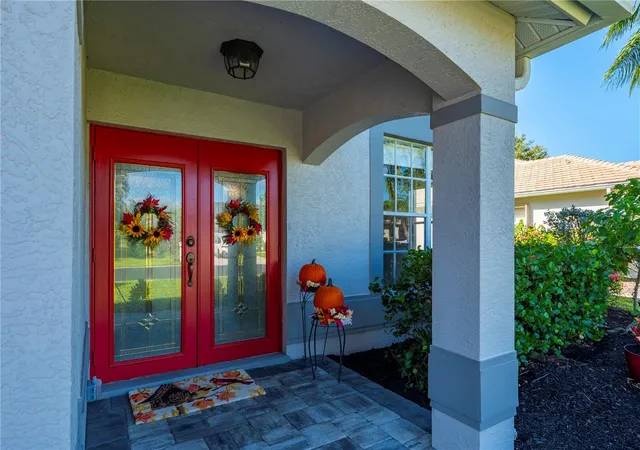 Photo 4 of Single family home for sale at 8972 Cypress Preserve Pl, Fort Myers, FL 33912 | MLS# C7532266 | Listing updated on 2026-10-22
