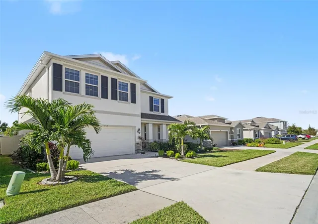 Photo 3 of Single family home for sale at 5731 Woodland Sage Dr, Sarasota, FL 34238 | MLS# N6146289 | Listing updated on 2026-10-23