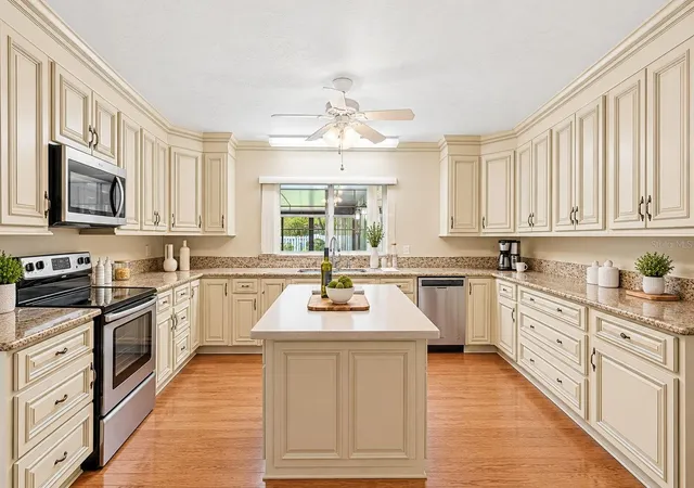 Photo 1 of Single family home for sale at 1212 NW 39th Street, Gainesville, FL 32605 | MLS# GC544320 | Listing updated on 2026-10-23