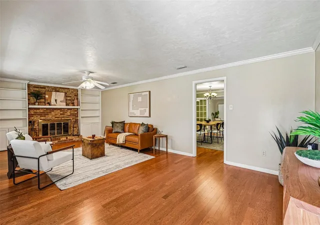 Photo 2 of Single family home for sale at 1212 NW 39th Street, Gainesville, FL 32605 | MLS# GC544320 | Listing updated on 2026-10-23