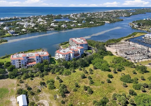 Photo 3 of Condo for sale at 11120 Hacienda Del Mar Blvd #F206, Placida, FL 33946 | MLS# D6149277 | Listing updated on 2026-10-27