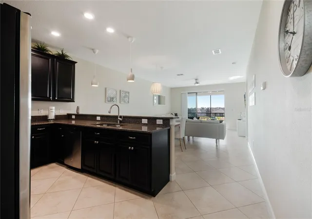 Photo 4 of Condo for sale at 8944 Azalea Sands Ln #APT, Davenport, FL 33896 | MLS# S5159902 | Listing updated on 2026-10-21