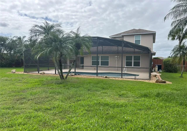 Photo 4 of Single family home for sale at 2602 Brandywine Ct, Kissimmee, FL 34744 | MLS# S5159907 | Listing updated on 2026-10-22