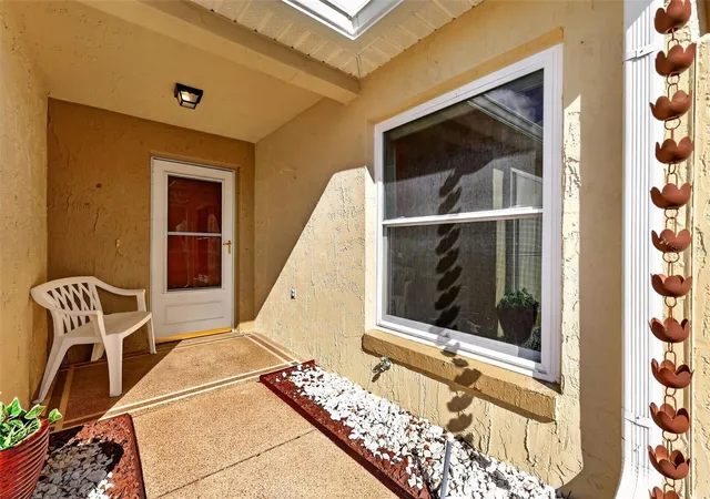 Photo 2 of House for sale at 407 Carmel Ave, Lady Lake, FL 32159 | MLS# G5119292 | Listing updated on 2026-10-26