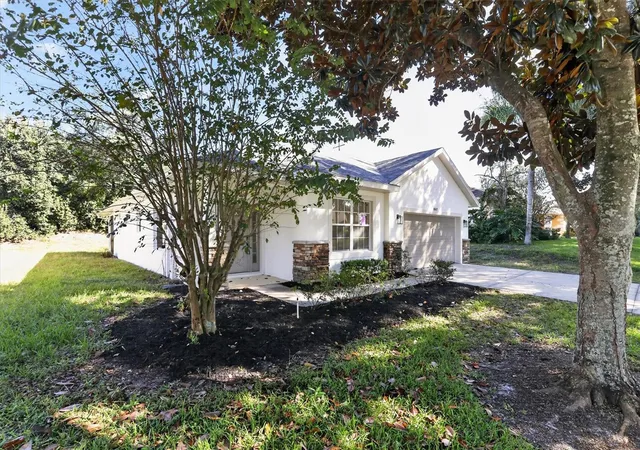 Photo 2 of Single family home for sale at 10617 Masters Dr, Clermont, FL 34711 | MLS# A4710275 | Listing updated on 2026-10-22