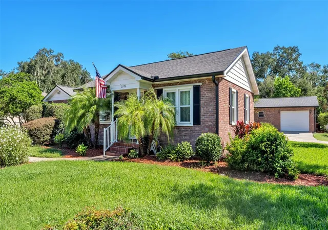 Photo 3 of Single family home for sale at 2206 Bristol Ave, Lakeland, FL 33803 | MLS# L4965924 | Listing updated on 2026-10-27