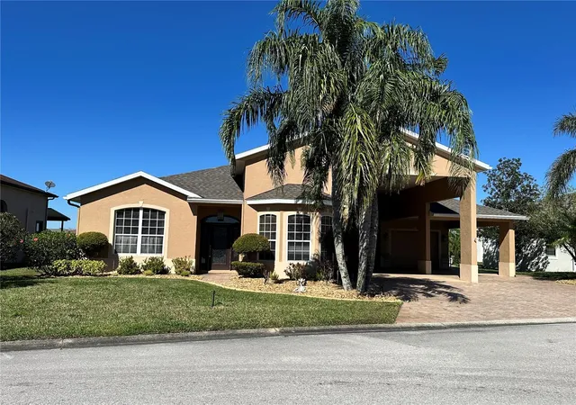 Single family home for sale at 1015 Crossroads Dr, POLK CITY, FL 33868 | MLS# L4965925