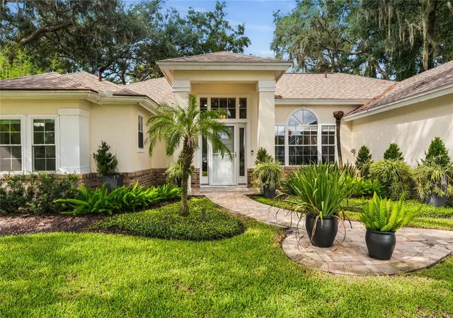 Photo 1 of Single family home for sale at 166 Oak View Cir, Lake Mary, FL 32746 | MLS# O6451388 | Listing updated on 2026-10-26