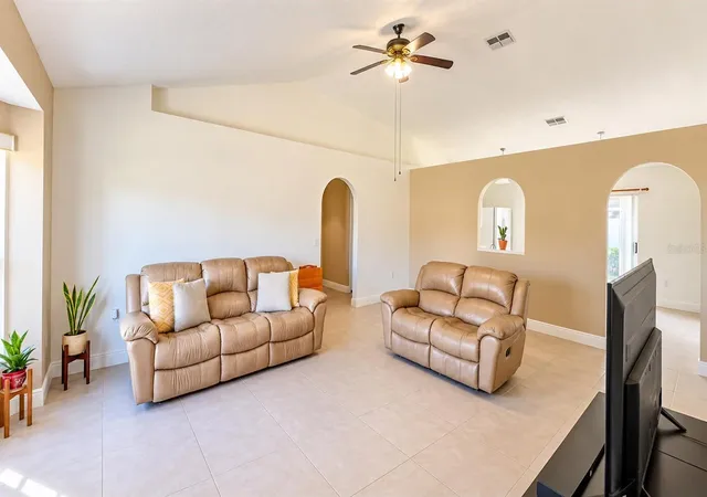Photo 2 of Single family home for sale at 148 DORCHESTER COURT, Kissimmee, FL 34758 | MLS# O6451394 | Listing updated on 2026-10-23