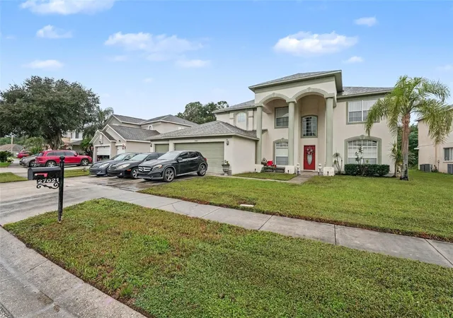 Photo 1 of Single family home for sale at 27021 Coral Springs Dr, Wesley Chapel, FL 33544 | MLS# TB8559965 | Listing updated on 2026-10-22