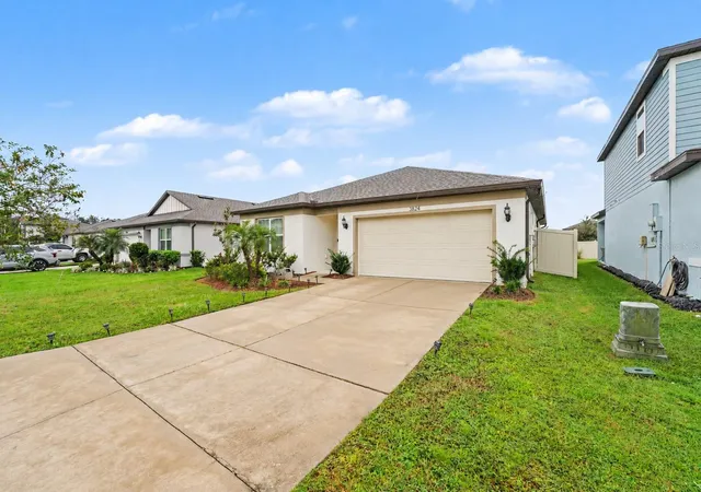 Photo 1 of Single family home for sale at 3824 Indian River Ct, Lakeland, FL 33811 | MLS# TB8559967 | Listing updated on 2026-10-21