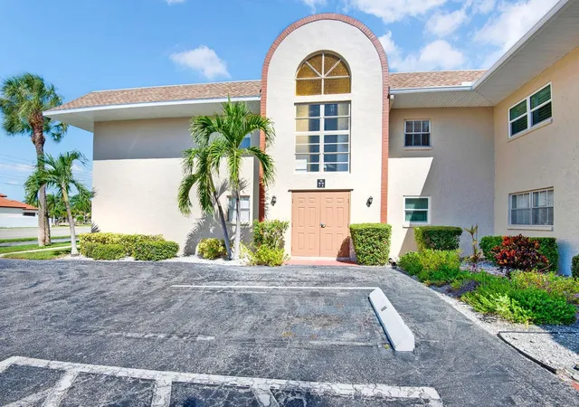 Condo for sale at 2727 75th Street W #7A15, BRADENTON, FL 34209 | MLS# A4710289