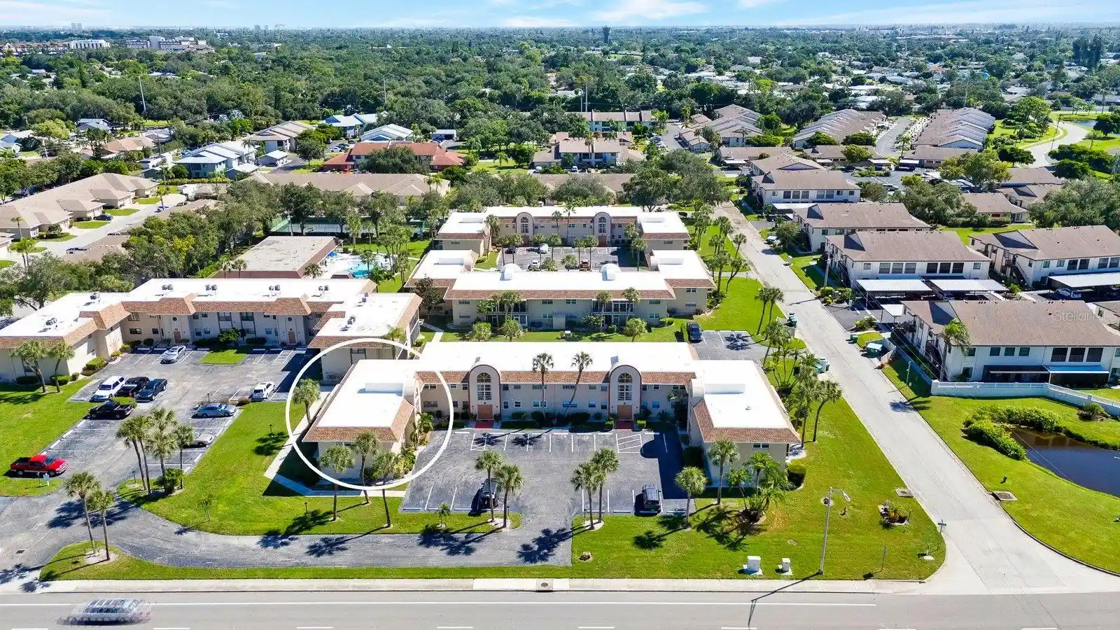 Listing Photo 2 - Condo for sale in 2727 75Th St W located at 2727 75Th St W, Bradenton, FL 34209 - Unit #7A15