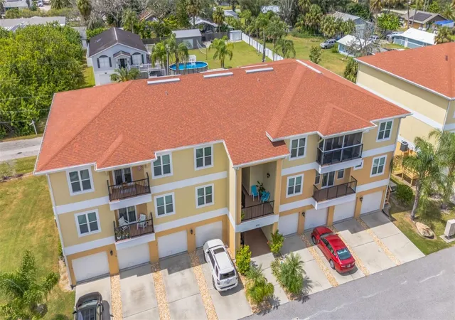 Condo for sale at 6395 Banyan Blvd #301, NEW PORT RICHEY, FL 34652 | MLS# W7890481