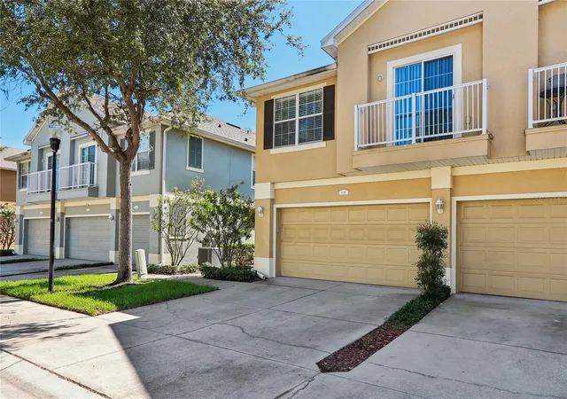 Photo 2 of Townhouse for sale at 6736 Breezy Palm Dr, Riverview, FL 33578 | MLS# TB8560001 | Listing updated on 2026-10-22