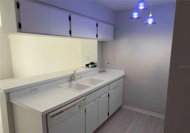 Photo 2 of Townhouse for sale at 5143 Northdale Blvd, Tampa, FL 33624 | MLS# TB8560011 | Listing updated on 2026-10-27