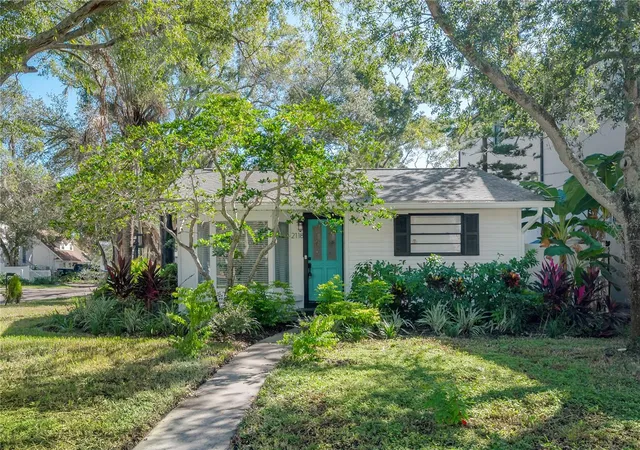 Single family home for sale at 2118 S Venus St, TAMPA, FL 33629 | MLS# TB8560016