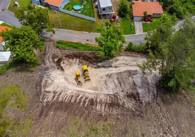 Photo 2 of Land for sale at Cerro Las Piñas Urbanizacion Quintas De Altamira, Juana Diaz, PR 00795 | MLS# PR9125135 | Listing updated on 2026-10-21
