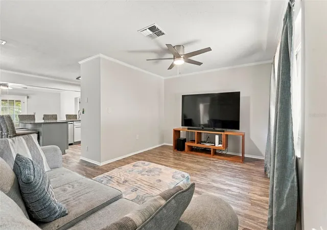 Photo 4 of Single family home for sale at 1279 S Disston Ave, Tarpon Springs, FL 34689 | MLS# TB8560020 | Listing updated on 2026-10-27