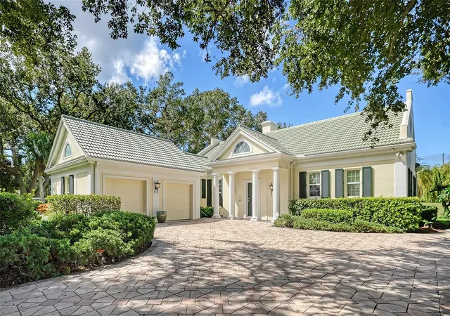 Photo 1 of Single family home for sale at 227 Saint James Park, Osprey, FL 34229 | MLS# N6146292 | Listing updated on 2026-10-23