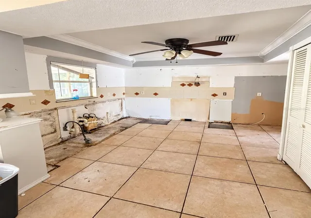 Photo 4 of Single family home for sale at 3231 Crittendon St, North Port, FL 34286 | MLS# O6451461 | Listing updated on 2026-10-21