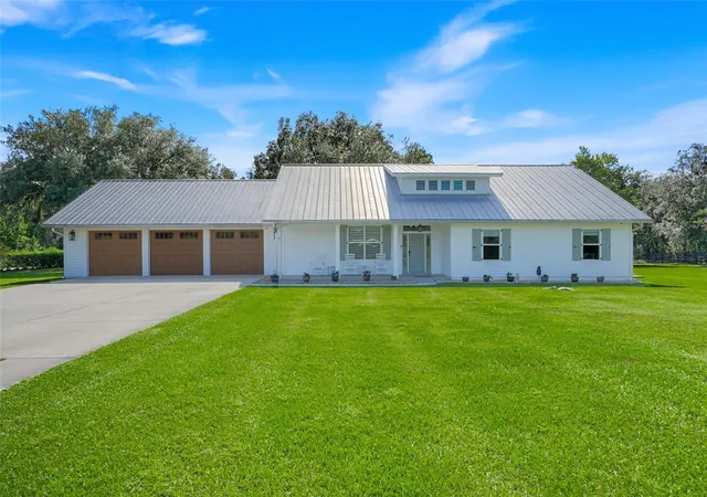 Single family home for sale at 6100 Ocilla Loop, CLERMONT, FL 34714 | MLS# G5119302