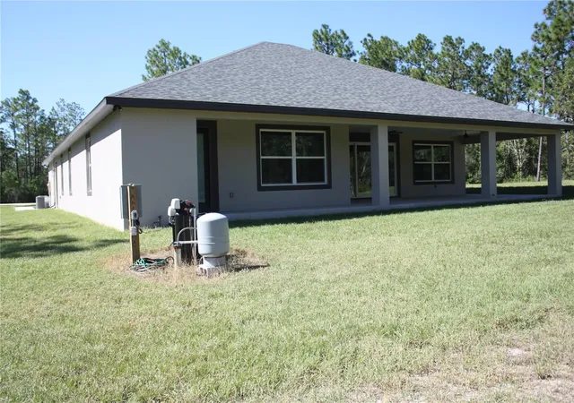 Photo 3 of Single family home for sale at 18218 Palmdale Rd, Weeki Wachee, FL 34614 | MLS# TB8560035 | Listing updated on 2026-10-24