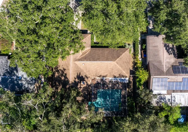 Photo 2 of Single family home for sale at 2305 Forrest Crst Cir, Lutz, FL 33549 | MLS# TB8560036 | Listing updated on 2026-10-23