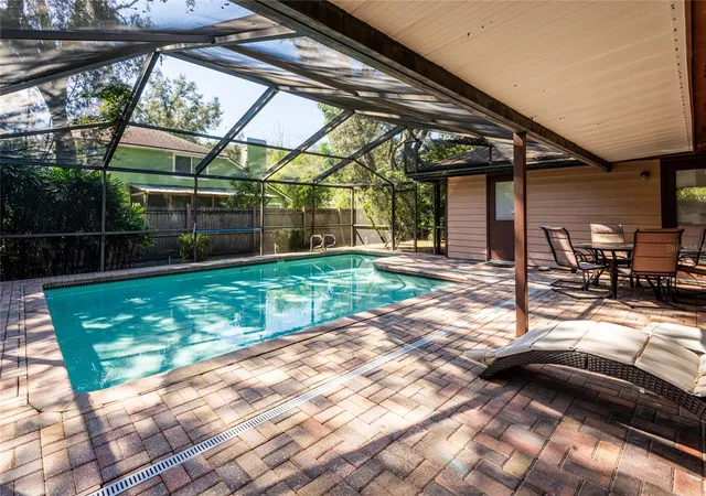 Photo 4 of Single family home for sale at 2305 Forrest Crst Cir, Lutz, FL 33549 | MLS# TB8560036 | Listing updated on 2026-10-23