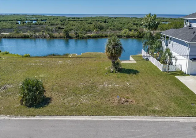 Photo 4 of Land for sale at 3335 Turks Cap Dr, Hernando Beach, FL 34607 | MLS# W7890485 | Listing updated on 2026-10-21