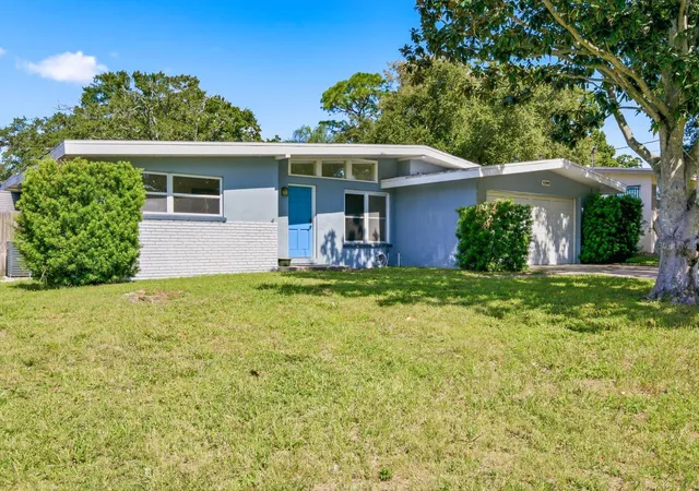 Single family home for sale at 1390 Satsuma St, CLEARWATER, FL 33756 | MLS# TB8560043