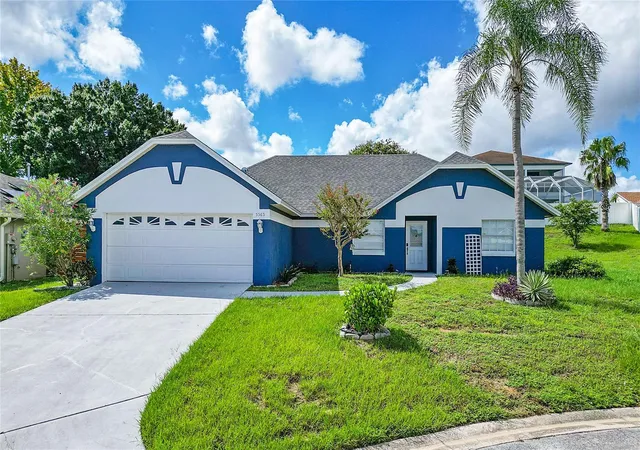 Single family home for sale at 5565 Loma Vista Loop, DAVENPORT, FL 33896 | MLS# O6451473