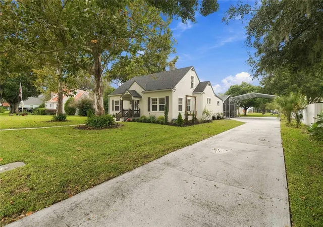 Photo 3 of Single family home for sale at 430 Florida Ave, Saint Cloud, FL 34769 | MLS# S5159922 | Listing updated on 2026-10-23