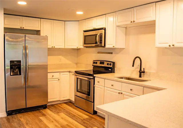 Photo 4 of Single family home for sale at 10102 Missy Ct, Tampa, FL 33615 | MLS# TB8560056 | Listing updated on 2026-10-22