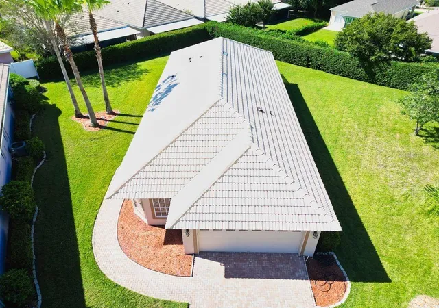 Photo 2 of Single family home for sale at 9013 Heathland Ct, Mount Dora, FL 32757 | MLS# O6451477 | Listing updated on 2026-10-22