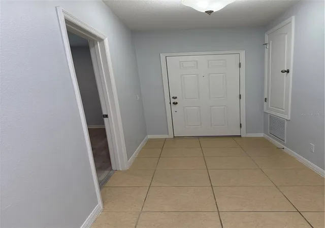 Photo 1 of Single family home for sale at 9511 Oglethorpe Dr, Groveland, FL 34736 | MLS# O6451482 | Listing updated on 2026-10-29