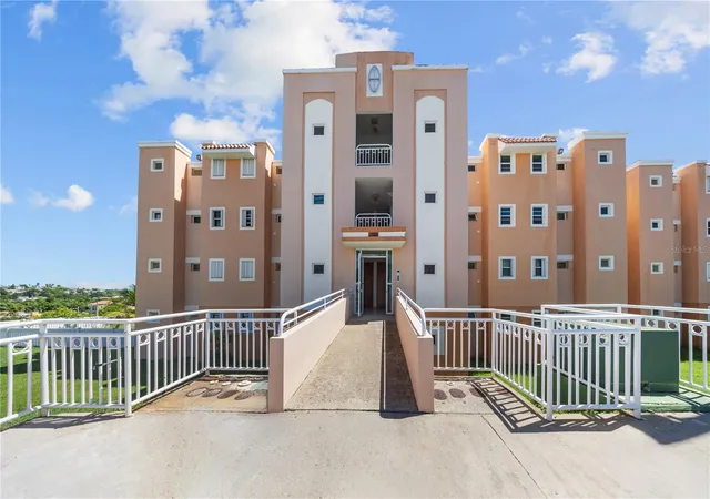 Photo 1 of Condo for sale at Condominio Castillo Del Mar, Ceiba, PR 00735 | MLS# PR9125138 | Listing updated on 2026-10-24