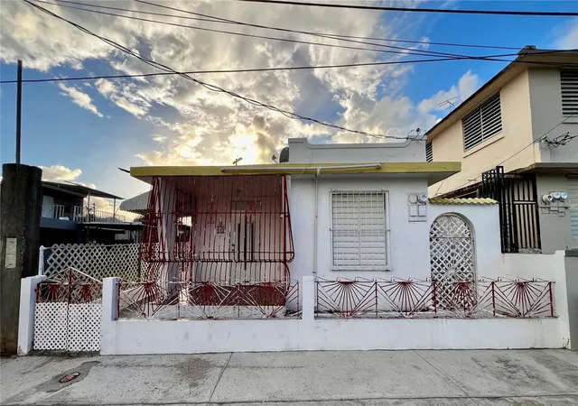 Photo 1 of Single family home for sale at 683 Calle Escolastico Lopez, Ceiba, PR 00735 | MLS# PR9125139 | Listing updated on 2026-10-24