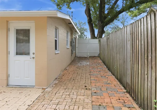 Photo 3 of Single family home for sale at 8407 N Newport Ave, Tampa, FL 33604 | MLS# TB8560082 | Listing updated on 2026-10-30