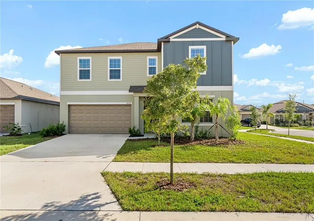 Photo 3 of Single family home for sale at 5009 Fiddle Fig Ave, Wimauma, FL 33598 | MLS# TB8560085 | Listing updated on 2026-10-23