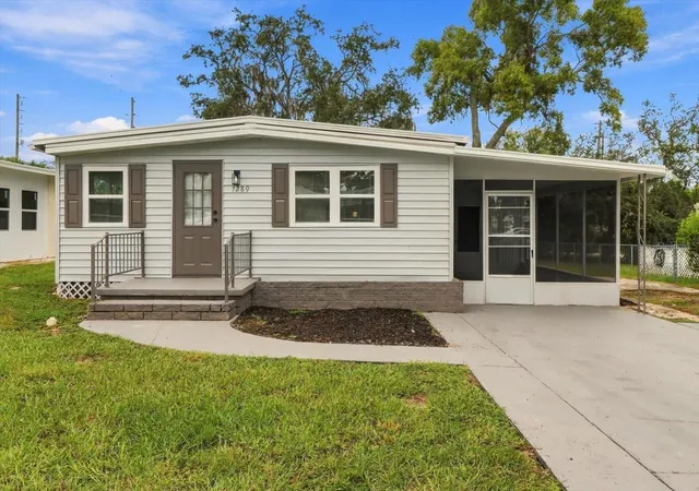 Manufactured home for sale at 7289 Fairlane Ave, BROOKSVILLE, FL 34613 | MLS# OM734413