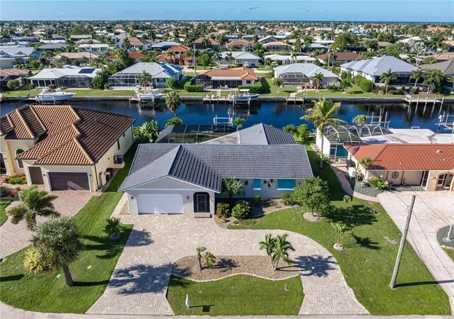 Photo 1 of Single family home for sale at 341 Delido Ct, Punta Gorda, FL 33950 | MLS# C7532275 | Listing updated on 2026-10-23