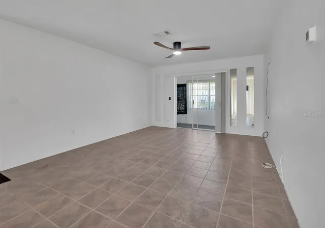 Photo 2 of Condo for sale at 205 Elmwood Ave #220, Deland, FL 32724 | MLS# V4951920 | Listing updated on 2026-10-28